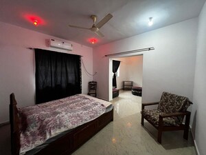 Bedroom in 5 BHK Builder Floor at Ucassaim – for Rent