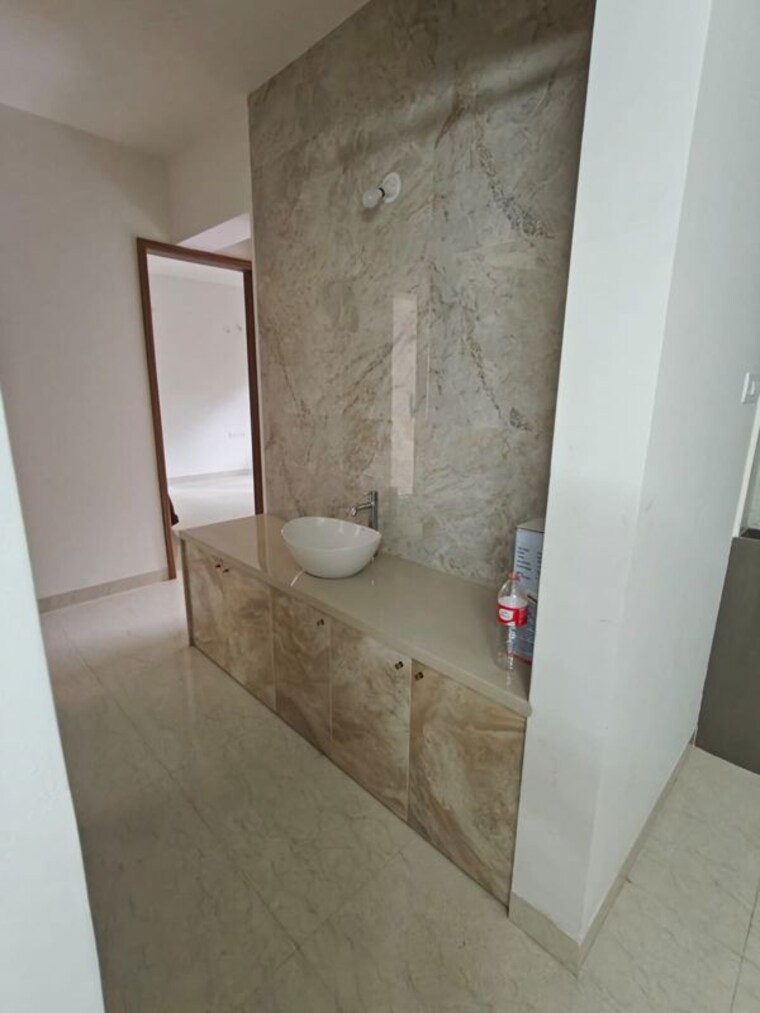 Bathroom, rohan-mithila 3 Bedroom 1600 Sq.Ft. Apartment In Viman Nagar Pune 10458338