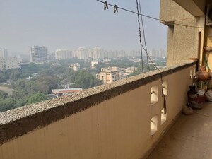 Balcony in 4 BHK Apartment at Army Sispal Vihar, Sector 49 – for Rent