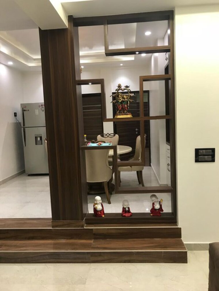 Living Room, emaar-palm-gardens 3 Bedroom 1850 Sq.Ft. Apartment In Sector 83 Gurgaon 10458362