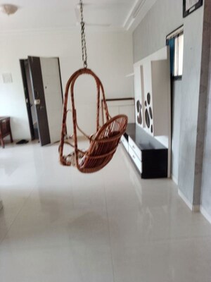 Furnished Amenities in 1 BHK Apartment at Dheeraj Solitaire Malad, Malad West – for Rent