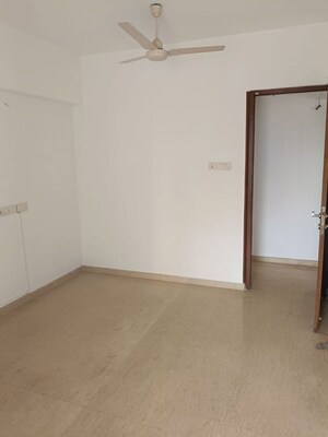 Room in 3 BHK Apartment at Marathon Next Gen Era, Lower Parel – for Sale