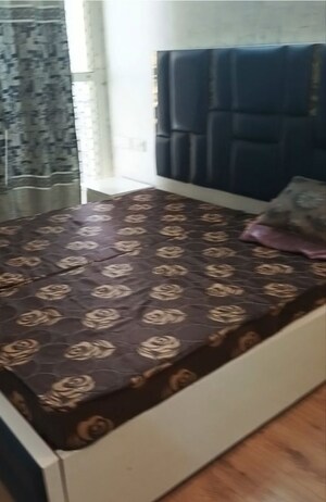 2 BHK Apartment For Rent in Prateek Grand Carnesia, Siddharth Vihar