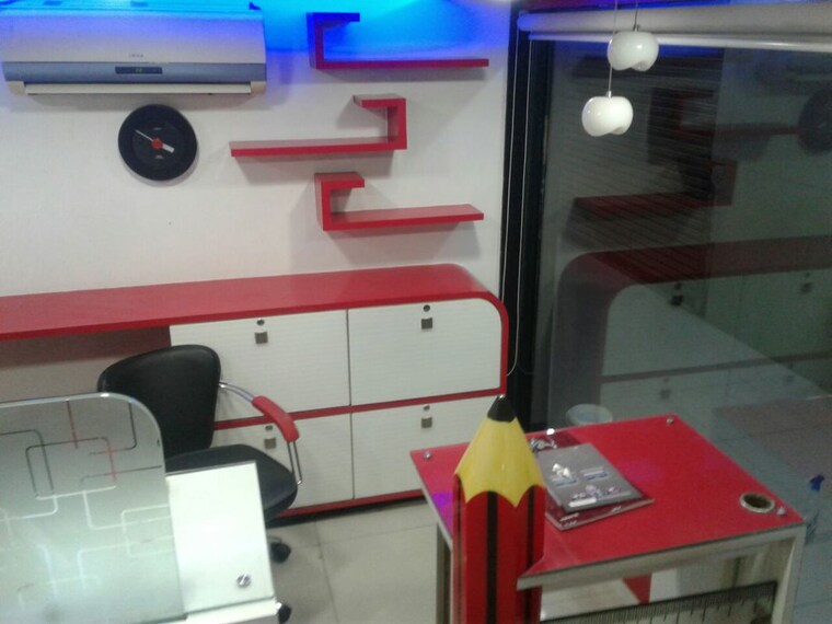 Team Area, om-heera-panna-mall Commercial Office Space 300 Sq.Ft. In Andheri West Mumbai 10458474