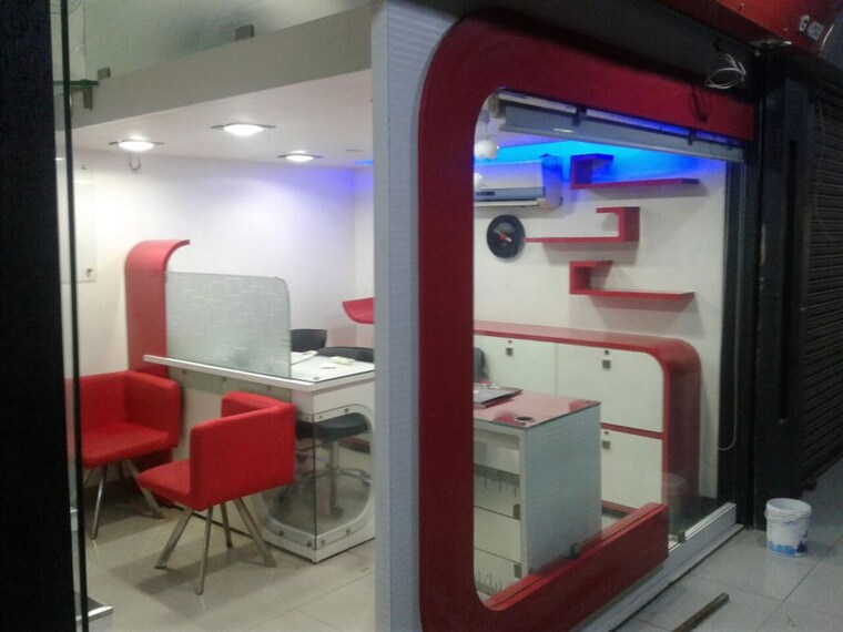 Team Area, om-heera-panna-mall Commercial Office Space 300 Sq.Ft. In Andheri West Mumbai 10458474