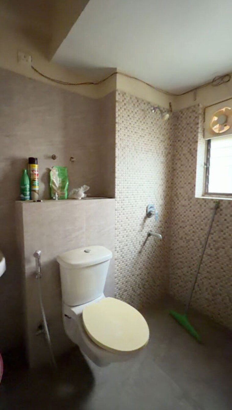 Bathroom, primarc-southwinds 3 Bedroom 1254 Sq.Ft. Apartment In Rajpur Kolkata 10458469