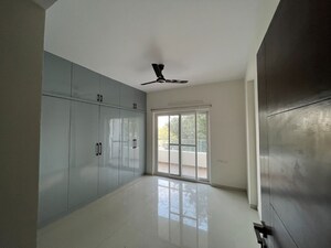 Room in 3 BHK Apartment at Riddhi Saphire, Narsingi – for Sale