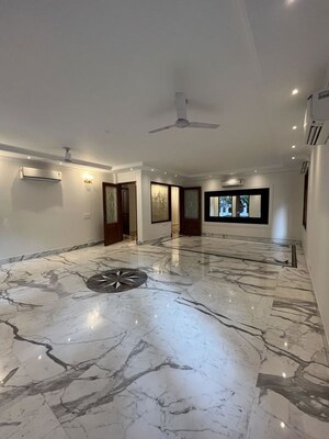 Living Room in 4 BHK Builder Floor at Panchsheel Park – for Rent