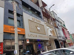  Shop For Rent in Lajpat Nagar ii