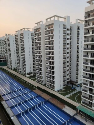 4 BHK Apartment – Exterior View View at Central Park Flower Valley Aqua Front Towers, Sohna Sector 33 - for Sale