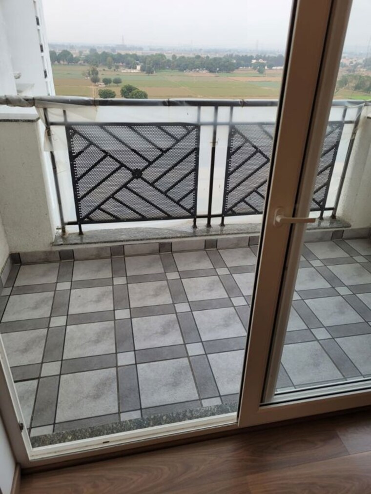 Balcony, central-park-flower-valley-aqua-front-towers 4 Bedroom 2600 Sq.Ft. Apartment In Sohna Sector 33 Gurgaon 10458496