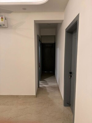 Building Lobby in 4 BHK Apartment at Central Park Flower Valley Aqua Front Towers, Sohna Sector 33 – for Sale