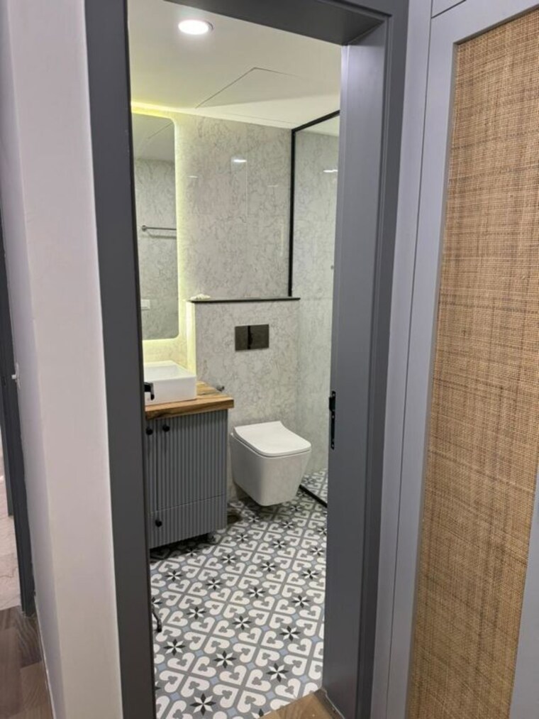 Bathroom, central-park-flower-valley-aqua-front-towers 4 Bedroom 2600 Sq.Ft. Apartment In Sohna Sector 33 Gurgaon 10458496
