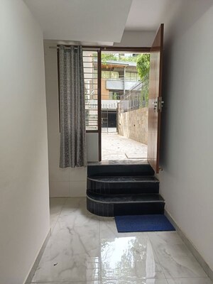 Room in 2 BHK Builder Floor at Greater Kailash I – for Rent