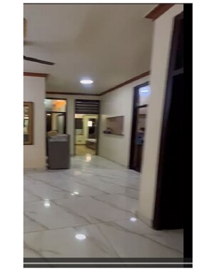 Lobby in 3 BHK Builder Floor at Mansarover Garden – for Sale