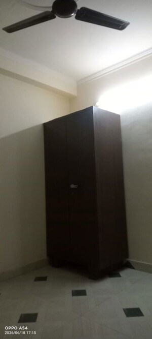 Furnished Amenities in 2 BHK Builder Floor at Neb Sarai – for Rent