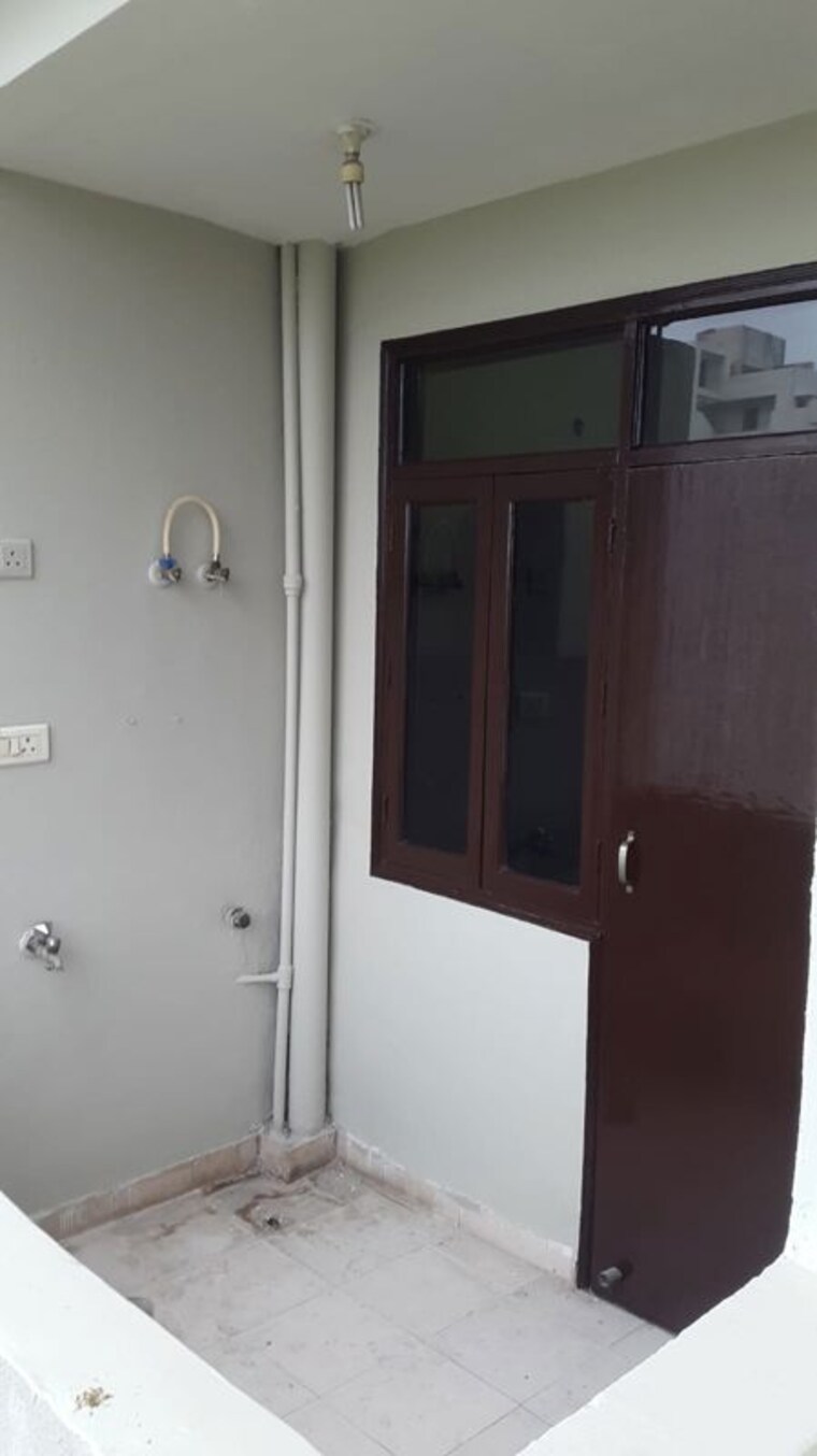 undefined, sector 21d 1.5 Bedroom 2250 Sq.Ft. Independent House In Sector 21d Faridabad 10458583
