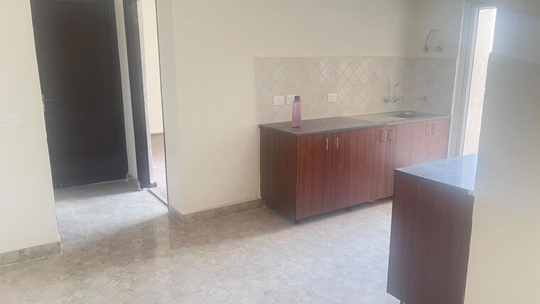 Room, amrapali-centurian-park 3 Bedroom 1400 Sq.Ft. Apartment In Tech Zone 4 Greater Noida Greater Noida 10458591