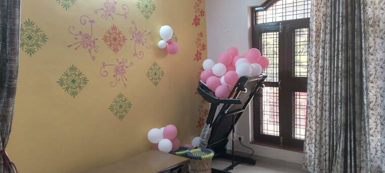 Living Room, sector 4 2 Bedroom 1440 Sq.Ft. Independent House In Sector 4 Gurgaon 10458575