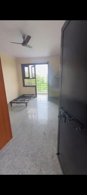 Room in 1 RK Independent House at Mehrauli – for Rent