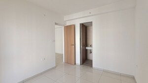 Room in 3 BHK Apartment at Godrej Emerald, Ghodbunder Road – for Rent