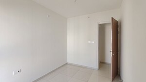 Room in 3 BHK Apartment at Godrej Emerald, Ghodbunder Road – for Rent