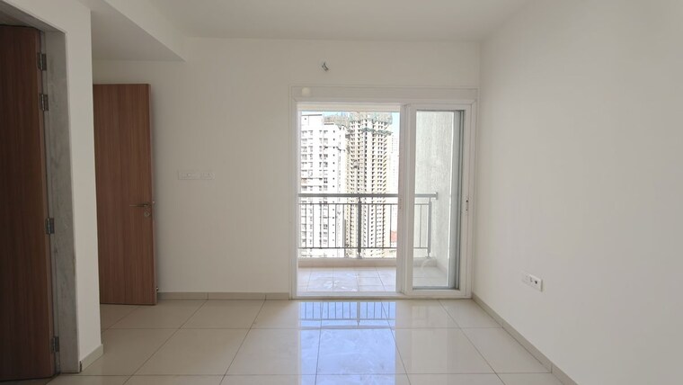Room, godrej-emerald 3 Bedroom 927 Sq.Ft. Apartment In Ghodbunder Road Thane 10458605