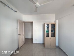 Bedroom in 2 BHK Apartment at Bavdhan – for Sale