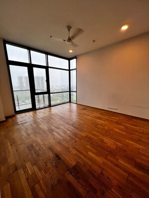 Room in 3 BHK Apartment at Ireo The Grand Arch, Sector 58 – for Sale