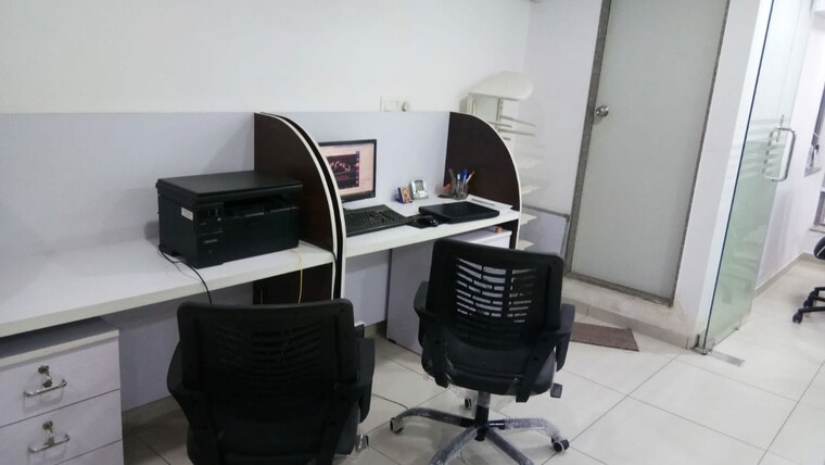 Team Area, shyamal Commercial Office Space 690 Sq.Ft. In Shyamal Ahmedabad 10458642