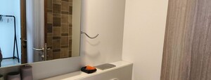 Furnished Amenities in 2 BHK Apartment at Lodha The Park, Worli – for Rent