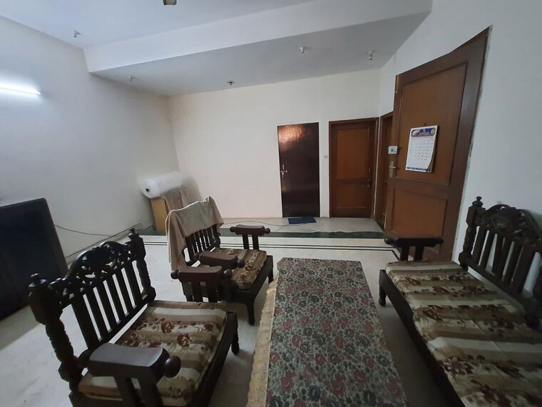 Living Room, sector 14 1 RK 391 Sq.Ft. Independent House In Sector 14 Gurgaon 10458650