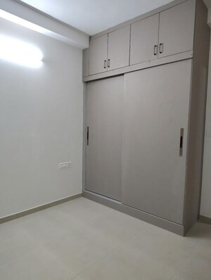 Room in 2 BHK Apartment at Bhartiya City Nikoo Homes 4, Thanisandra Main Road – for Rent