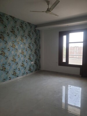 Room in 4 BHK Builder Floor at TDI The Grand Retreat, Sector 88 – for Rent