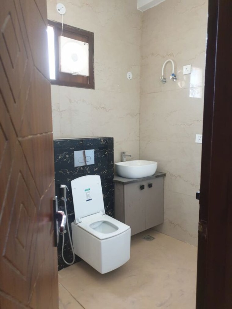 Bathroom, tdi-the-grand-retreat 4 Bedroom 450 Sq.Ft. Builder Floor In Sector 88 Faridabad 10458675