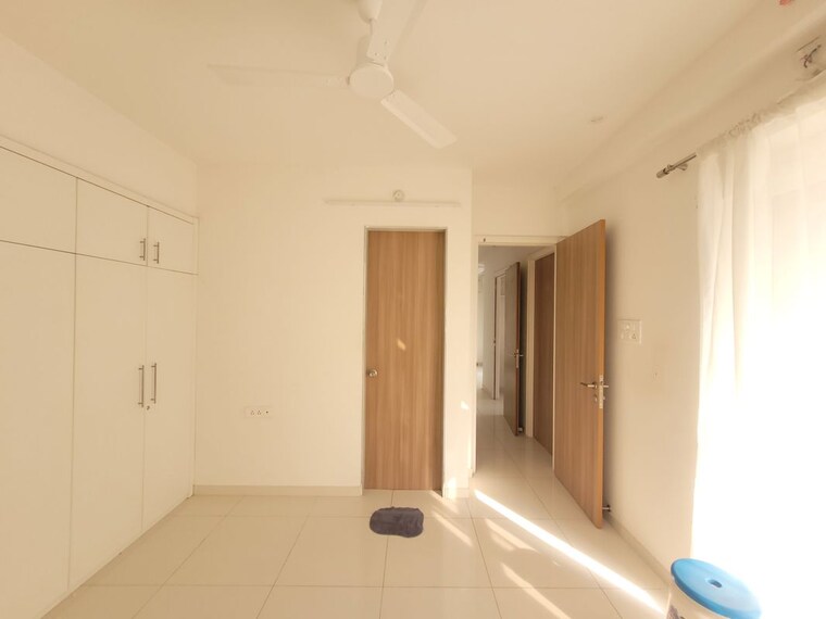 undefined, godrej-emerald 1.5 Bedroom 530 Sq.Ft. Apartment In Ghodbunder Road Thane 10458695