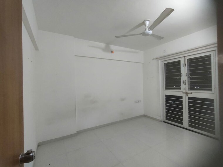 Room, shubh-shagun 2 Bedroom 800 Sq.Yd. Apartment In Kharadi Pune 10458685