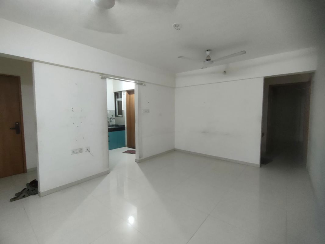 2 BHK + Store Room 800 Sq.Yd. Apartment in Shubh Shagun
