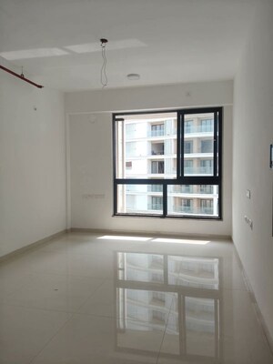 2 BHK Apartment For Rent in Sunteck Avenue 2, Goregaon West