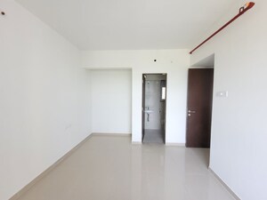 Room in 2 BHK Apartment at Puranik City Reserva, Ghodbunder Road – for Rent