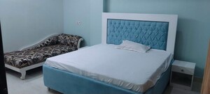 Bedroom in 2 BHK Builder Floor at Sector 42 – for Rent