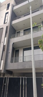 3 BHK + Study Room 250 Sq.Ft. Builder Floor in Model Town