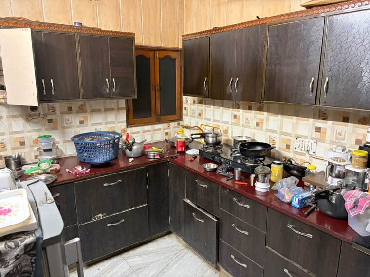 Kitchen, sector 22 6+ Bedroom 2250 Sq.Ft. Independent House In Sector 22 Faridabad 10458717