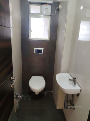 Bathroom in 1 BHK Apartment at Kurla West – for Rent