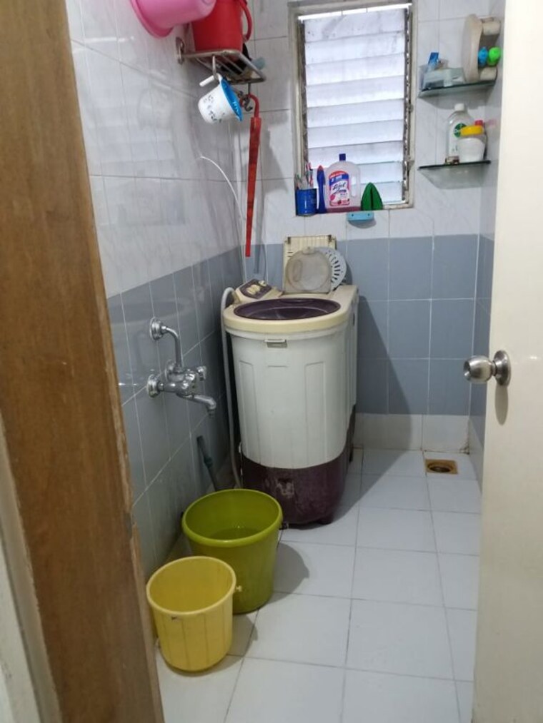 Bathroom, empire-estate-federation-2 2 Bedroom 1020 Sq.Ft. Penthouse In Pimpri Chinchwad Pcmc Pune 10458754