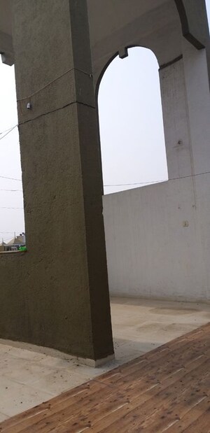 Room in 2 BHK Penthouse at Empire Estate Federation 2, Pimpri Chinchwad Pcmc – for Rent