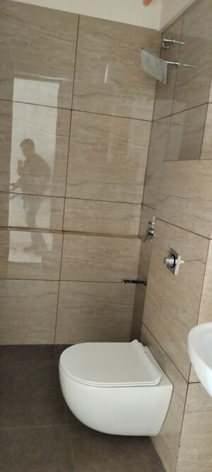 Bathroom in 1 BHK Apartment at Roswalt Ray, Dahisar East – for Rent