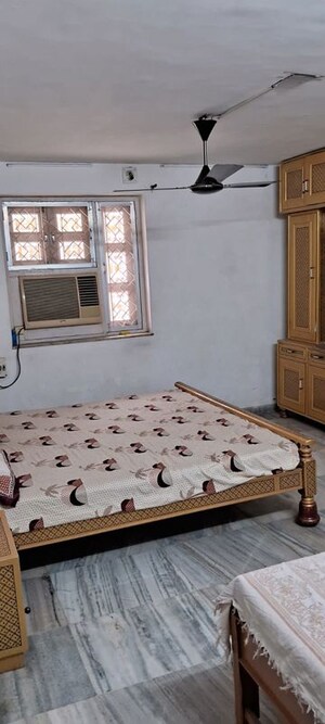 Bedroom in 4 BHK Independent House at Harinagar – for Rent