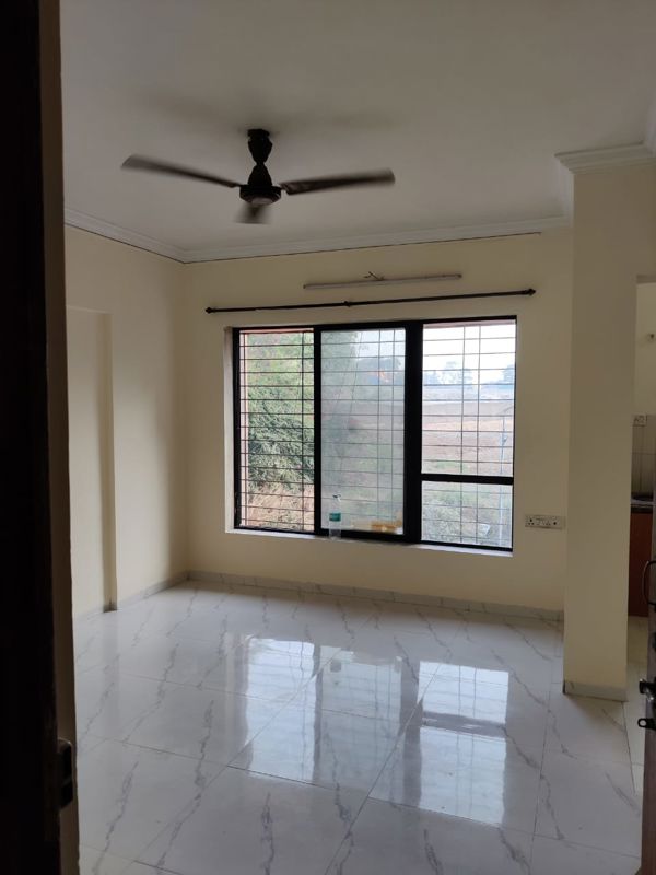 2 BHK Apartment For Rent in Royal Palms Garden View