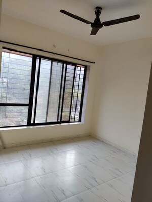 Room in 2 BHK Apartment at Royal Palms Garden View, Goregaon East – for Rent